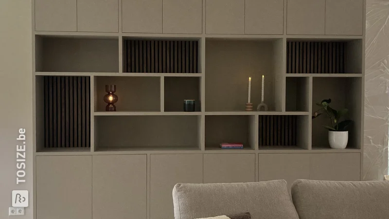 DIY Shelving unit in the color 'Rolling Fog Dark' for the living room, by Quinten