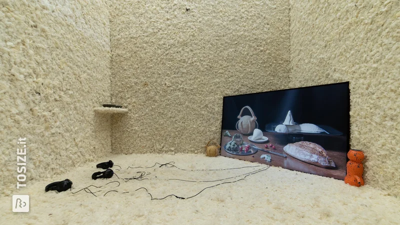 Pavimento per una stanza rivestita in lana (installazione artistica presso Art Rotterdam), di Cristina