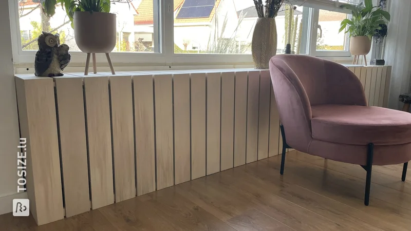 Transformation d'un radiateur fait maison en contreplaqué de peuplier, par Jeroen