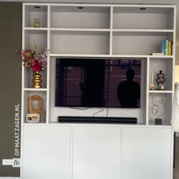 Maak je eigen stijlvol tv-meubel woonkamer wit, door Tom