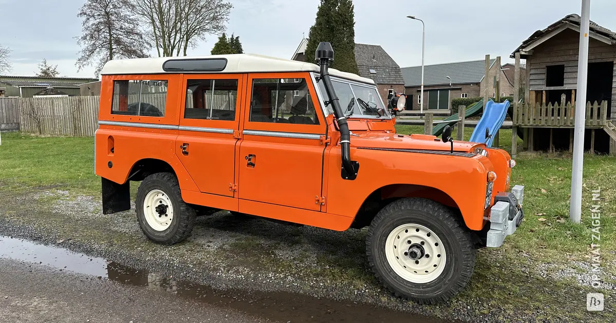 Uitschuifbare Keuken voor Land Rover Series 2a (1962) | OPMAATZAGEN.nl