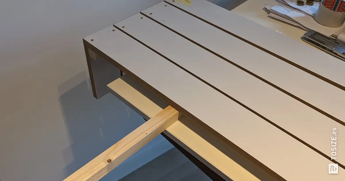 Make your own radiator casing from custom-sawn, primed MDF | TOSIZE.es
