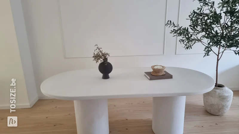 Créez une table à manger unique en Beton Cire avec MDF, par Onur