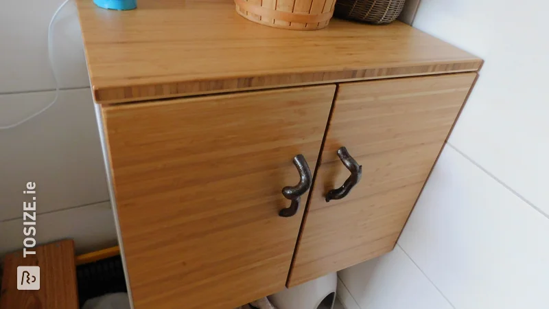DIY bamboo bathroom furniture makeover in natural style, by Wolfgang