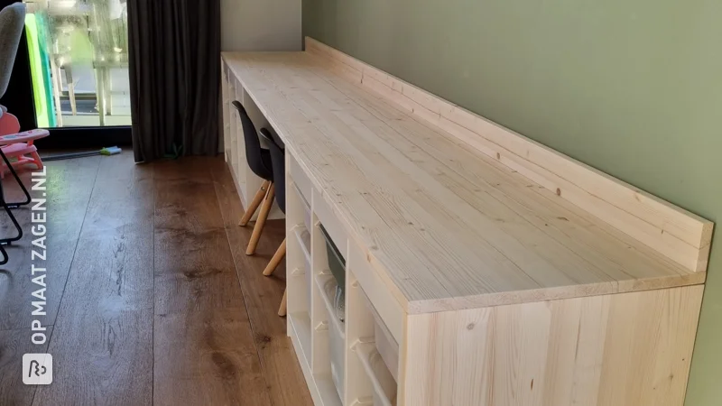 Make your own children's desk with storage space (Ikea) and custom pine carpentry panel, by Bart