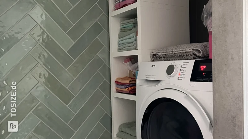Gestalten Sie Ihren eigenen perfekten Schrank neben der Waschmaschine von Simone