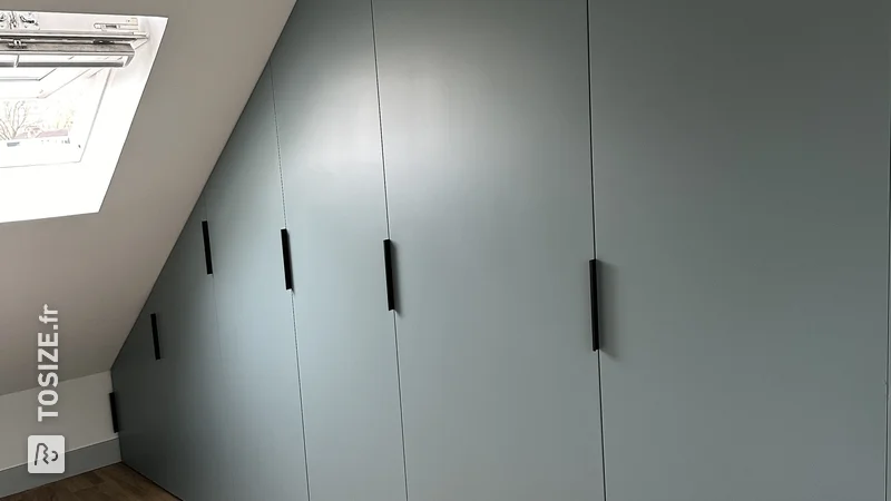 Portes d'armoires en MDF transparent, par Ben