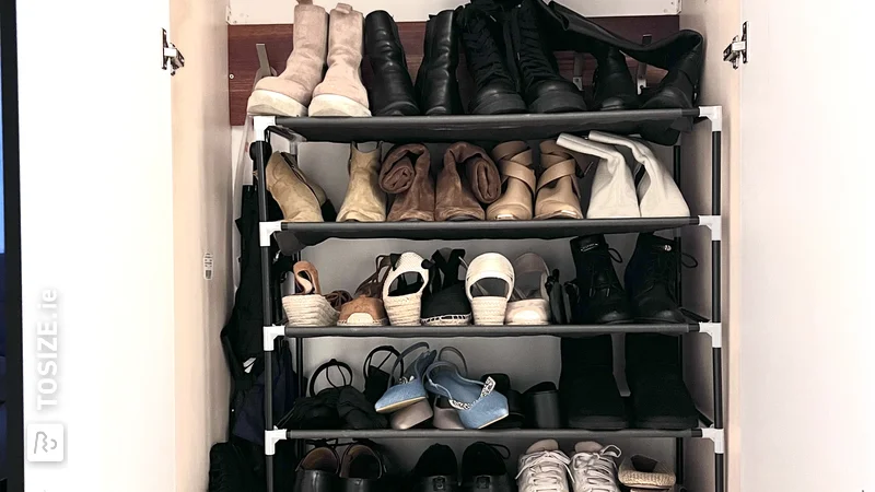 Make your own organized shoe cabinet à la Esra, by Esra