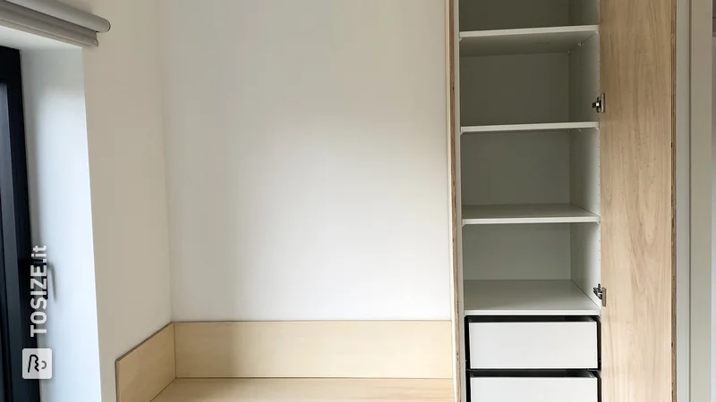 Crea il tuo armadio a muro e il tuo angolo lettura con un trucco Ikea, di Eva