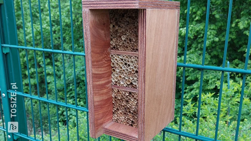 DIY bee hotels made of multiplex and reeds, by Bettina