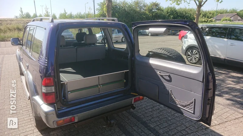 Drawer system Toyota Land Cruiser, Birch plywood, by Maarten