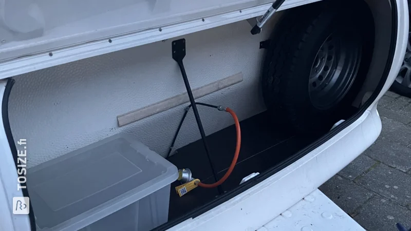 Make your own caravan drawbar box with Betonplex, by Stefan