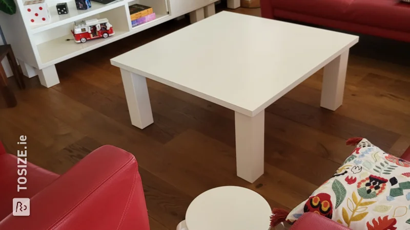 Make your own stylish white coffee table for the living room, by Ger