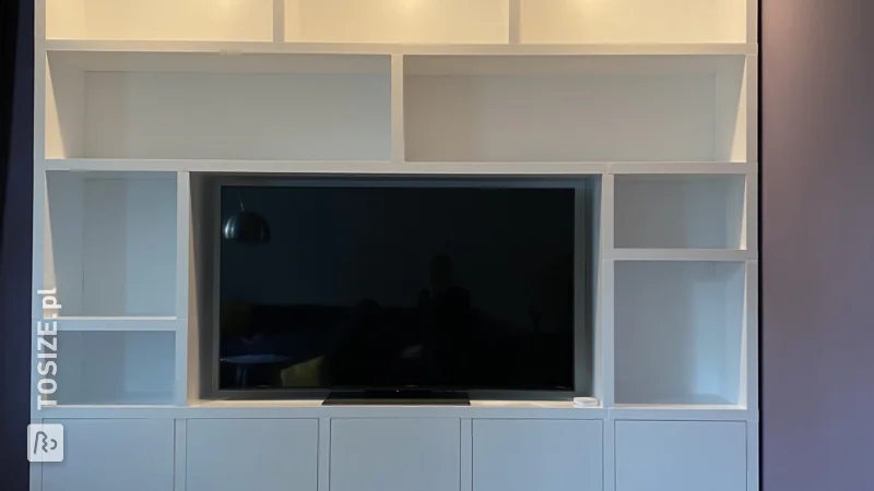 Custom-made TV cabinet made of primed MDF, by Nadia