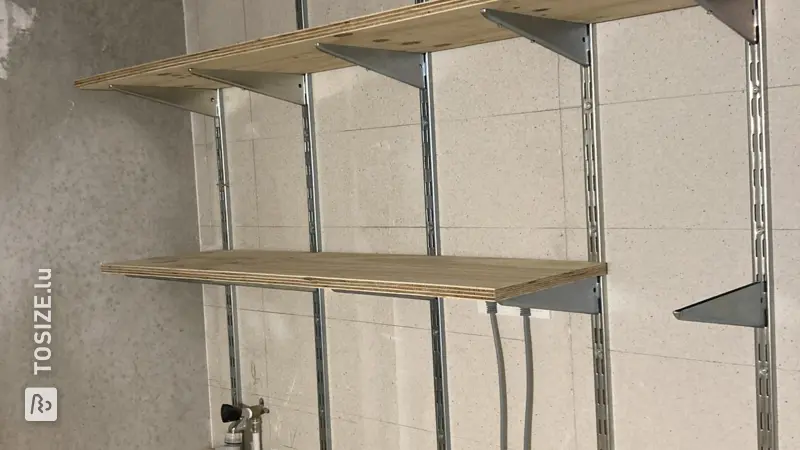 Functional storage space in the laundry room, by Sterre