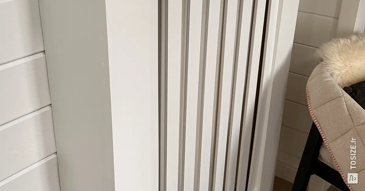 Cache-radiateur fabriqué soi-même avec du MDF découpé à la bonne ...