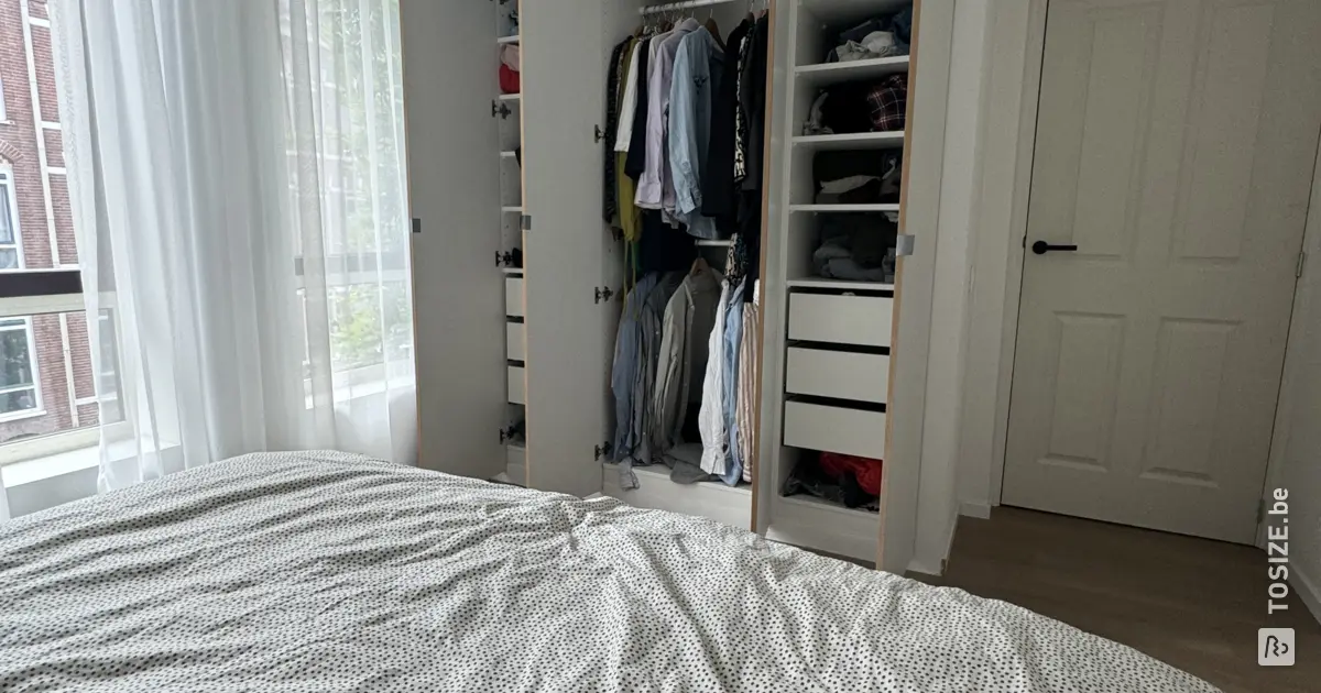 Armoire intégrée avec portes IKEA PAX et MDF sur mesure | TOSIZE.be