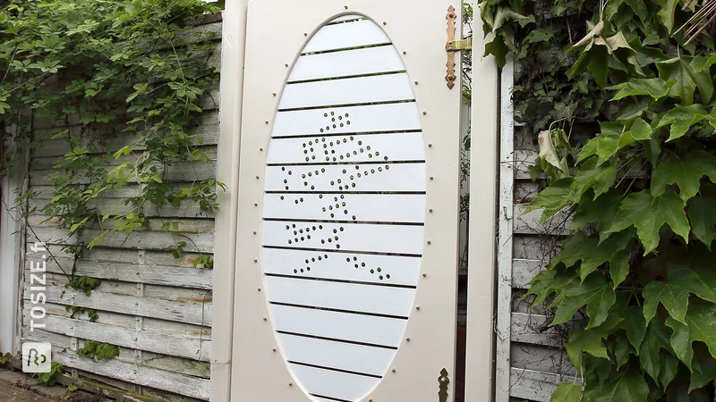 Creative homemade garden gate, by Rolf