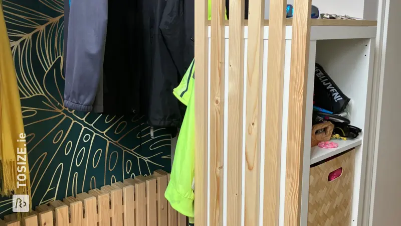 Stylish Pine Coat Rack for the Hallway, by Willemien