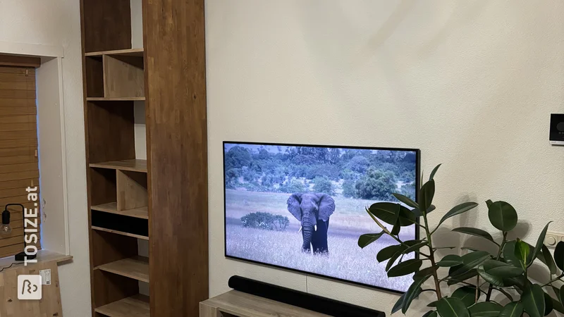 Kreieren Sie einen einzigartigen Eichen-Eckschrank für Ihr Wohnzimmer von Mike