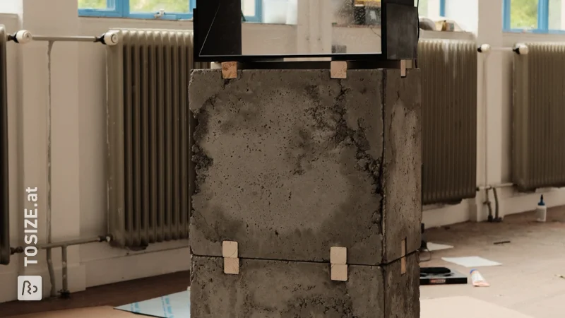 Create your own concrete hologram tower, by Tim