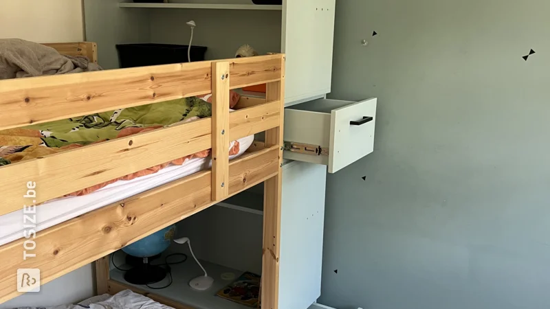 DIY MDF bunk bed cabinet with drawers, by Stijn