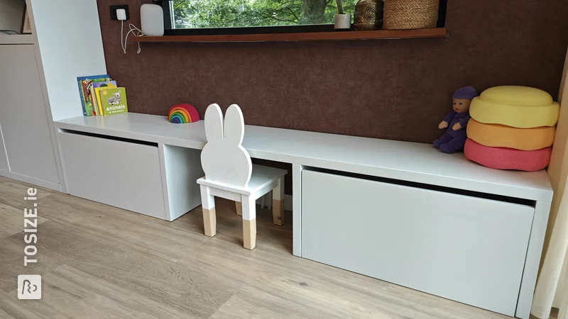 Children's furniture with storage space, by Robert