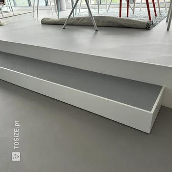 Modern step for the living room, by Sjaak