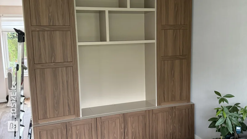 Plongeur de chambre sur mesure en MDF, par Nadia et Jitse