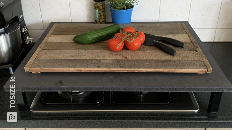 Create More Countertop Space with DIY Slide-Out Worktop, by Els