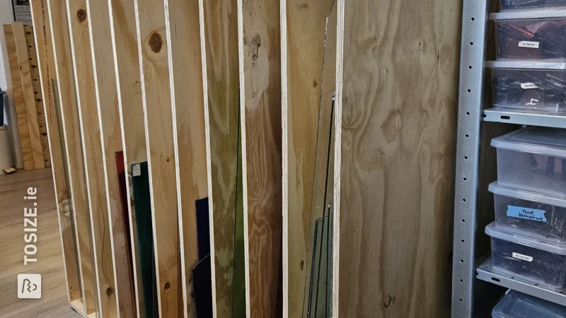 DIY vertical glass panel cabinet for the studio, by Trees