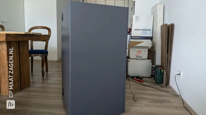 Homemade Computer cabinet, by Emile