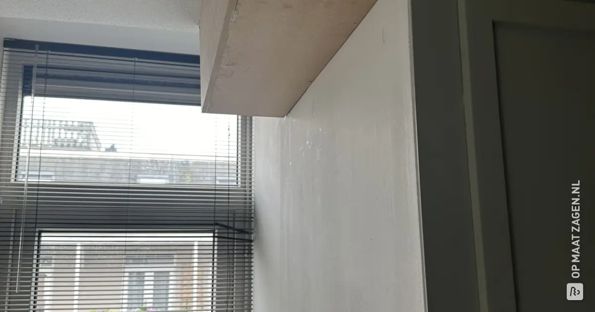 DIY Koof MDF Keuken - Verbergen Leidingen | OPMAATZAGEN.nl
