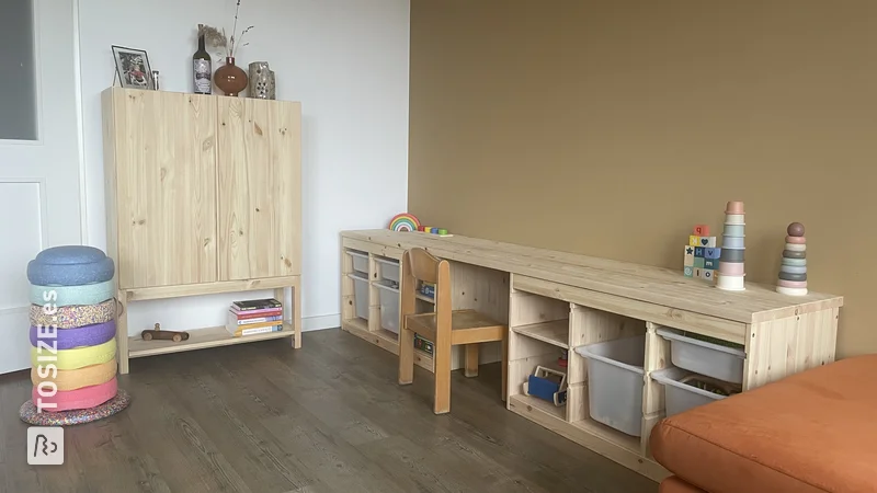 DIY play area for your kids with an IKEA Trofast cabinet, by Elleke