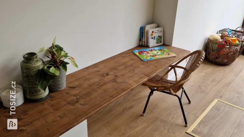 DIY TV cabinet with children's corner, by Eva