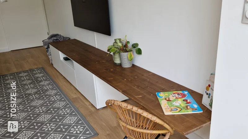 DIY TV cabinet with children's corner, by Eva