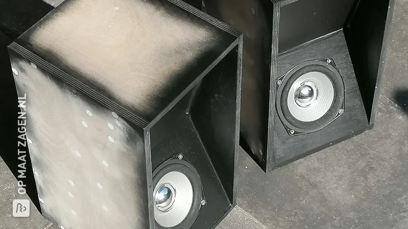 Homemade speaker cabinet for the bedroom, by Chris