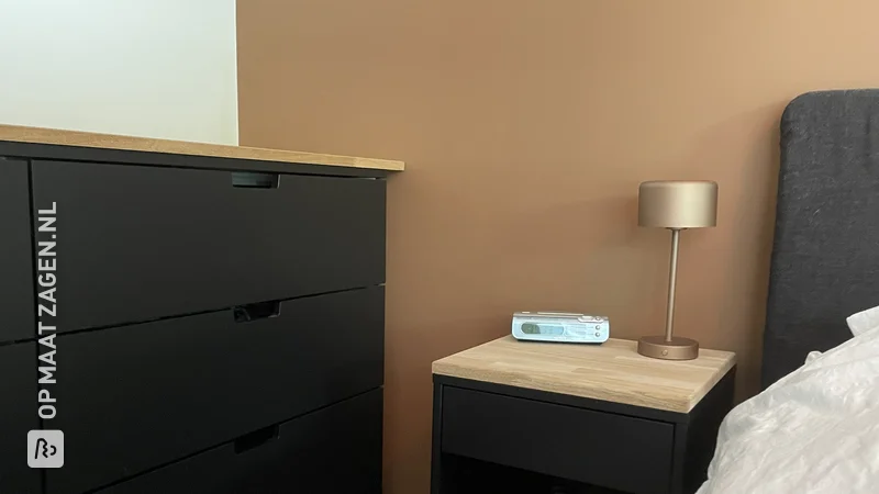 Upgrade black IKEA furniture, by Marlies