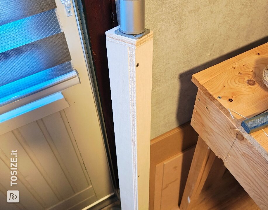 Adjustable furniture leg