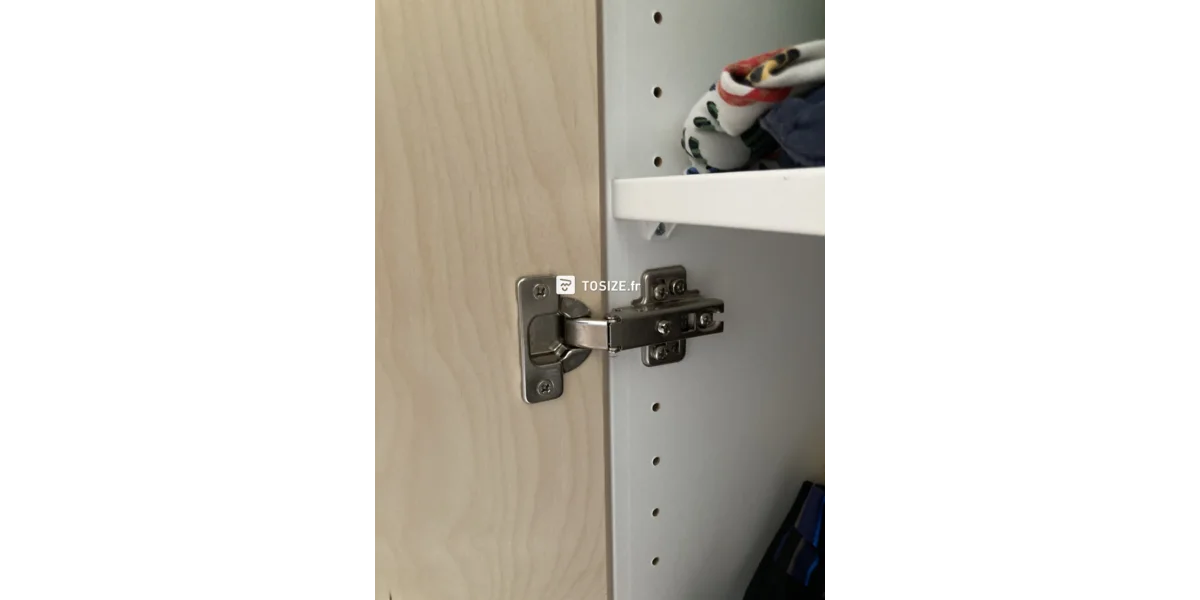 Portes d'armoires sur mesure en contreplaqué de bouleau pour toit en