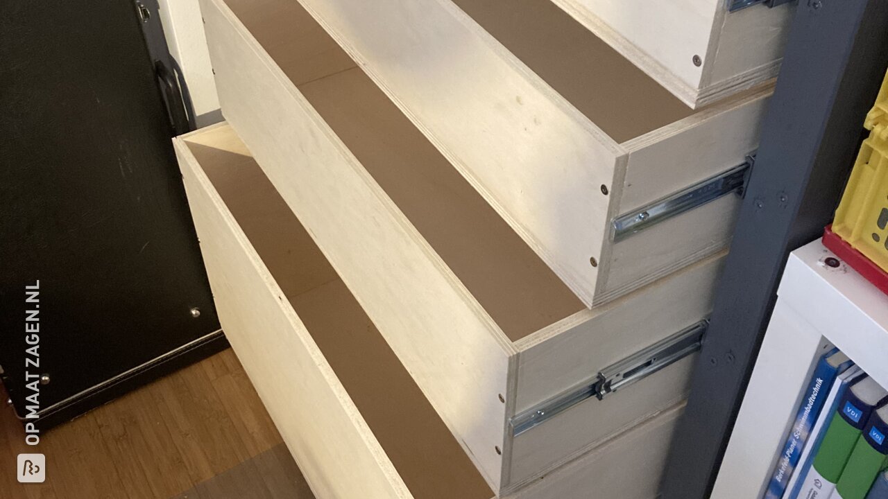 Planken voor schuifbare lades, door Martin