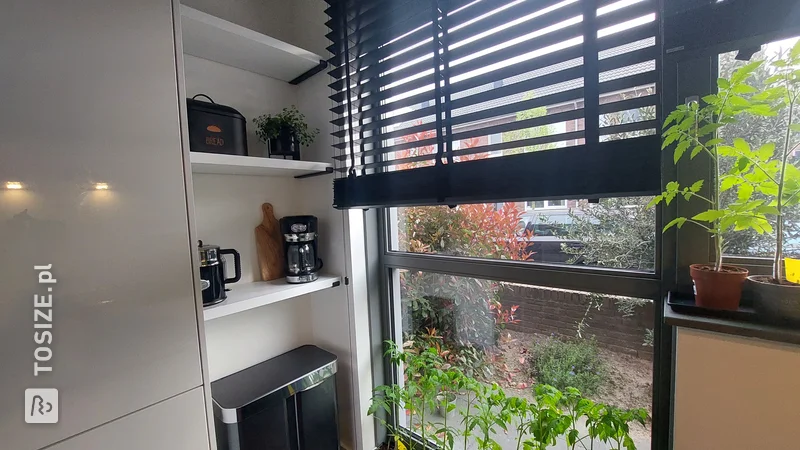 Custom white kitchen shelves for the wall, by Najoua