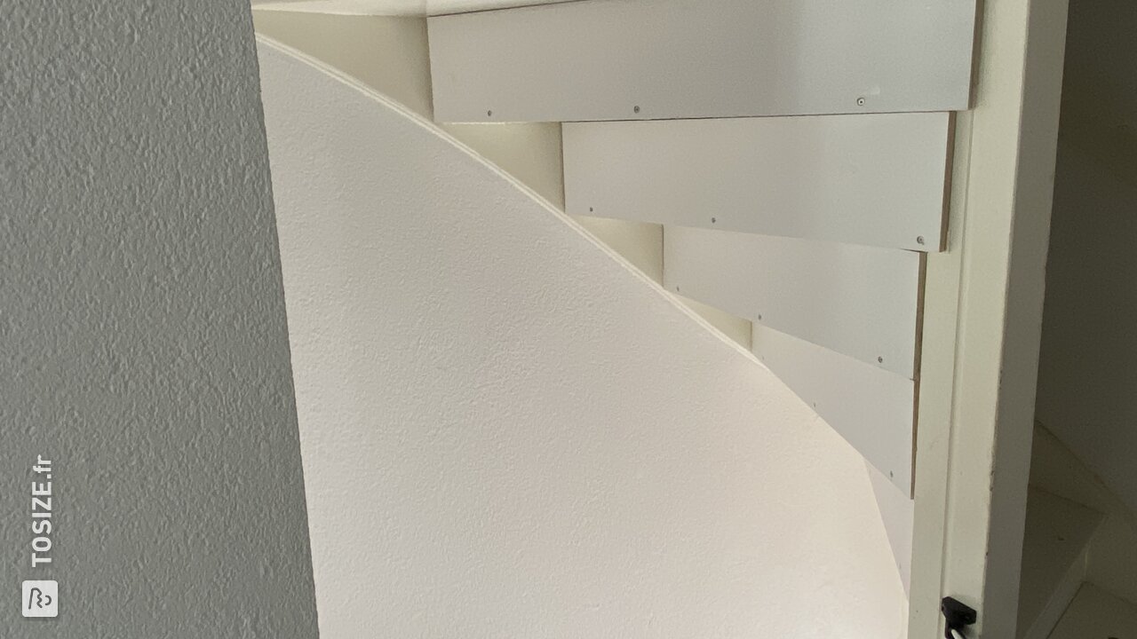 Closing open stairs with plywood, by Michel