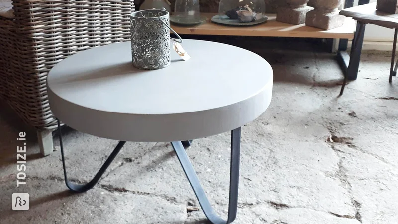 Make your own coffee table from MDF, like René