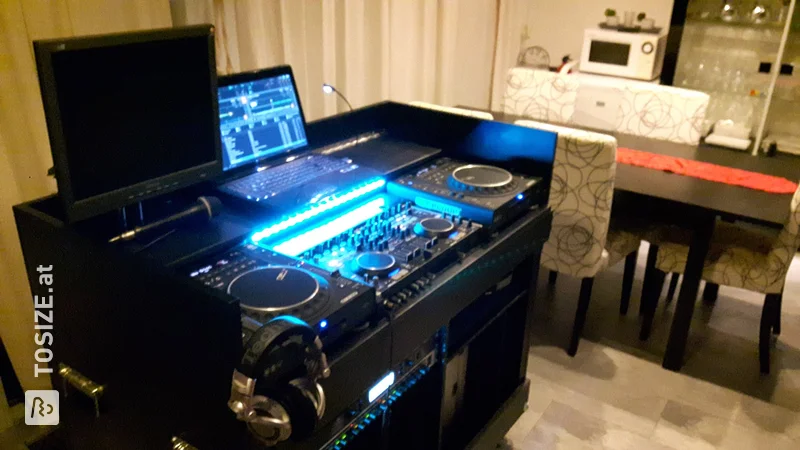 Stellen Sie Ihre eigenen DJ-Möbel von Marcel her