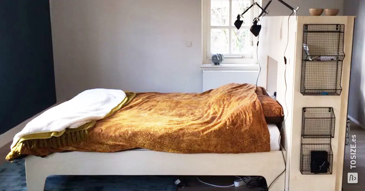 A custom bed made of Multiplex | TOSIZE.es