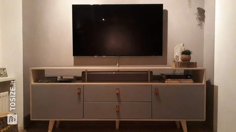 Trucco IKEA: armadio ristrutturato con conversione in compensato, di Jolanda