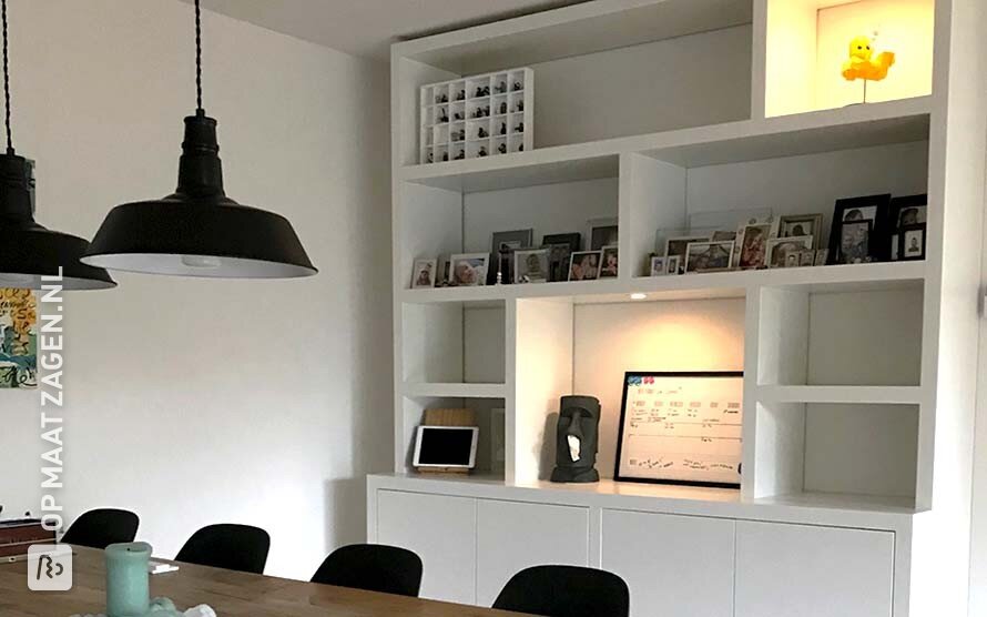 Maatwerk vakkenkast; het ontwerp van Danielle