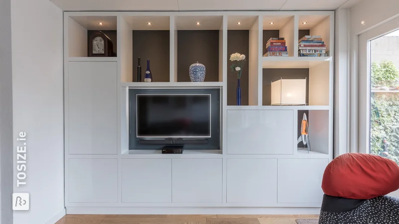 Wardrobe with TV niche made of MDF, by Sjors