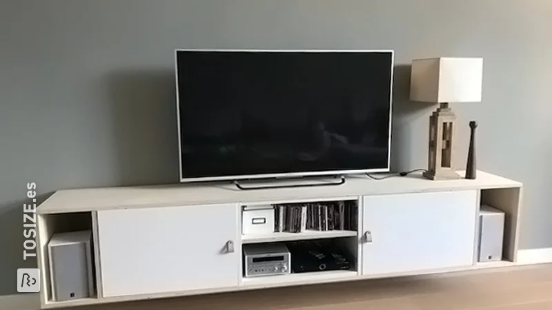 Truco de IKEA: Proxenetismo de muebles de TV METOD, de Simona